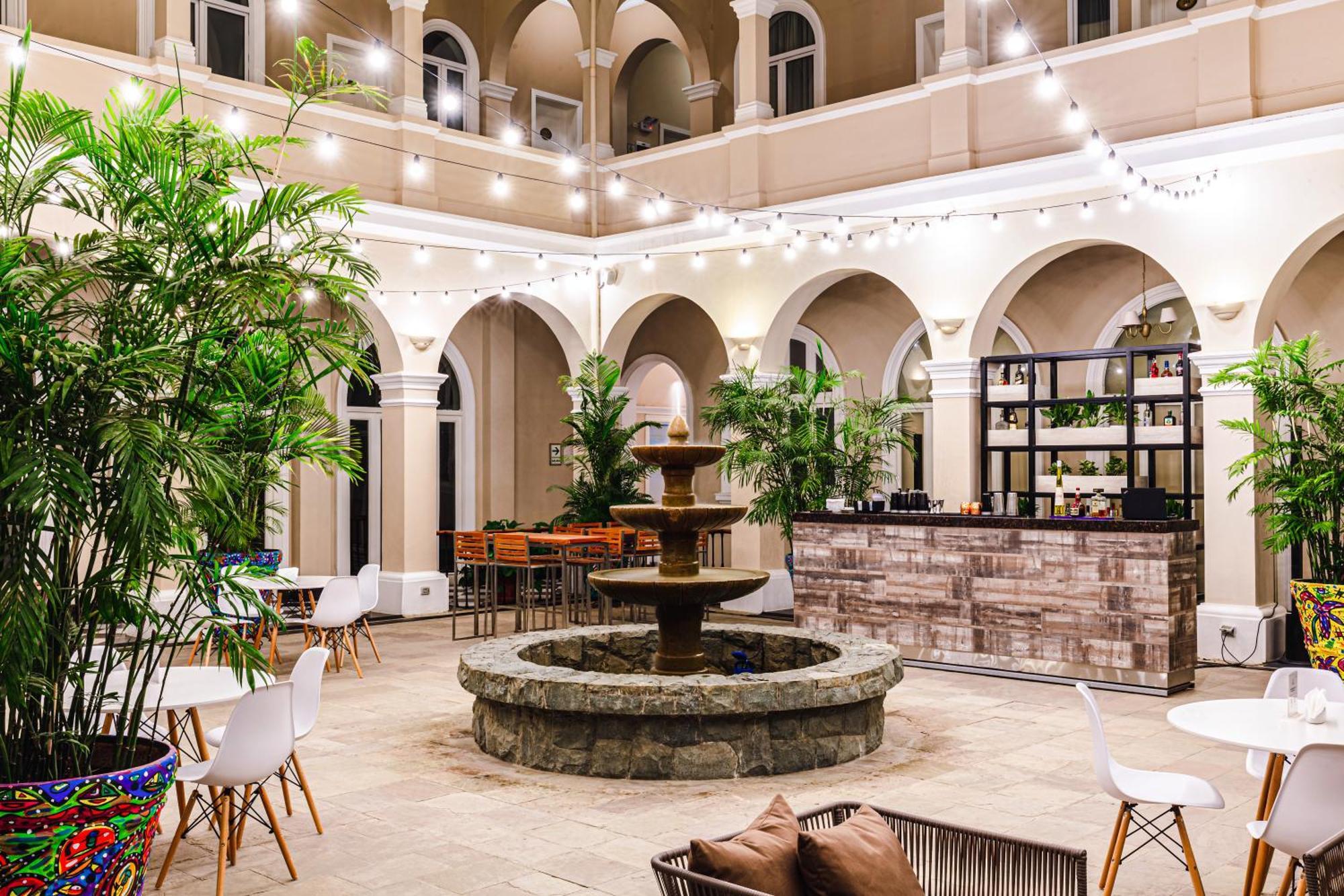 Lp Los Portales Hotel Piura Kültér fotó