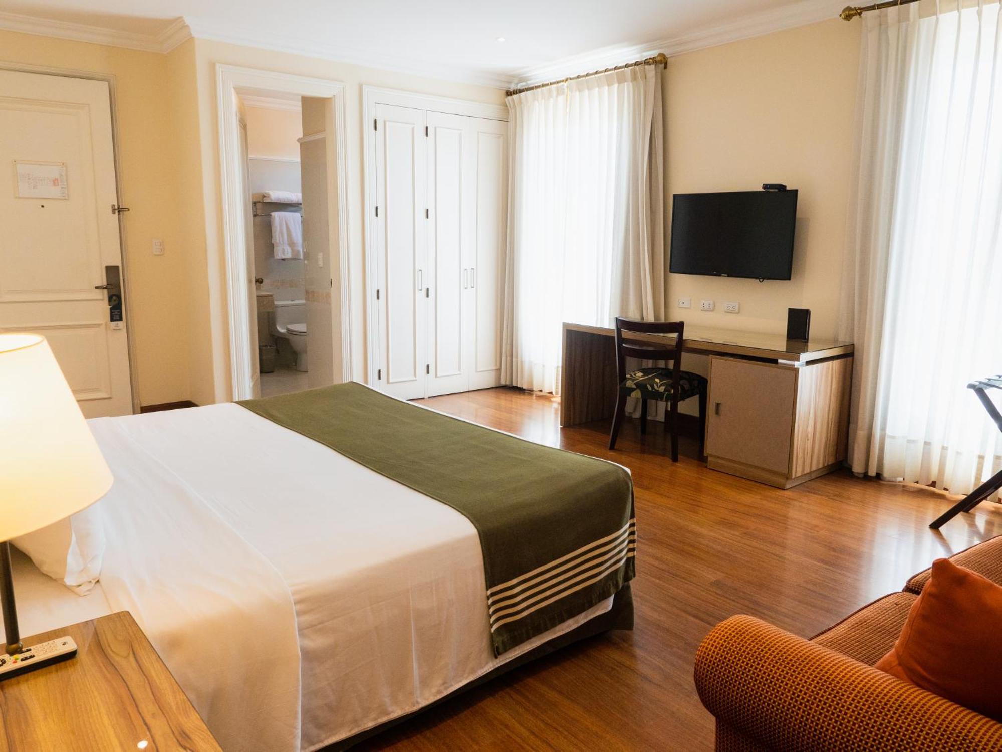 Lp Los Portales Hotel Piura Kültér fotó